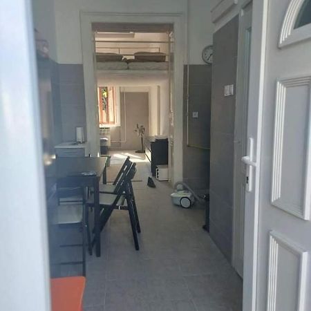 Linh Phuong Apartment บูดาเปสต์ ภายนอก รูปภาพ